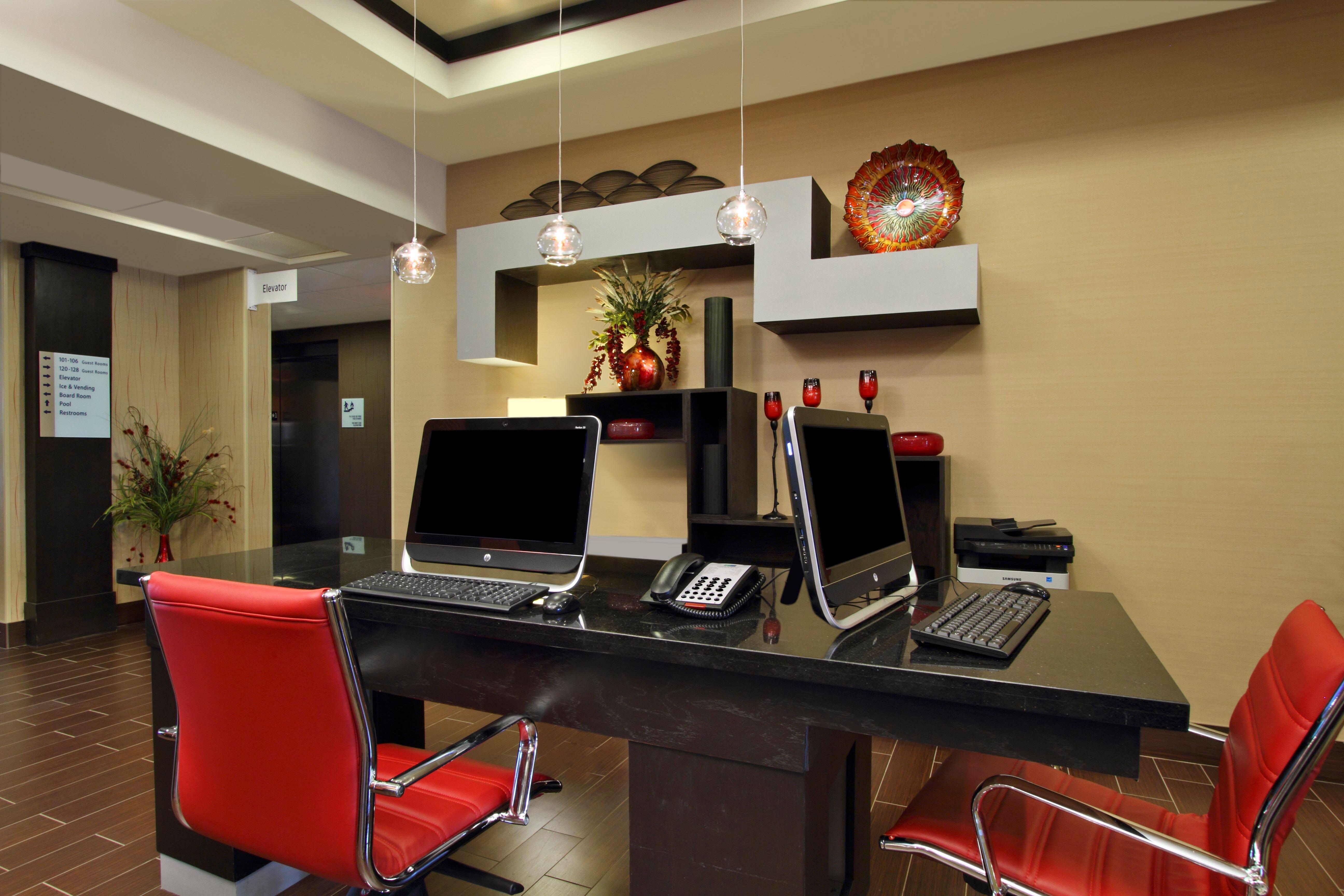 Holiday Inn Express & Suites Houston East - Baytown, An Ihg Hotel Экстерьер фото