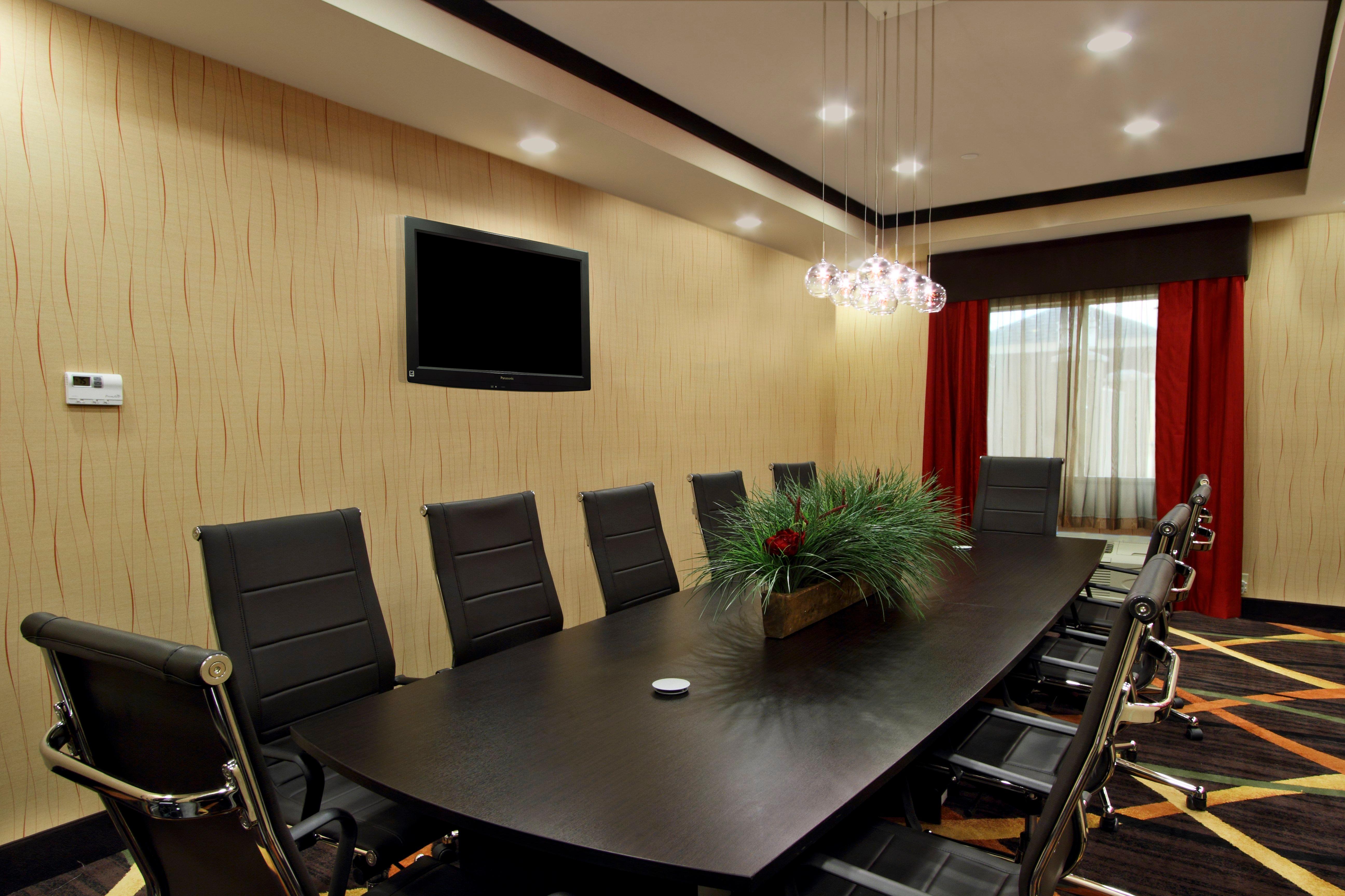 Holiday Inn Express & Suites Houston East - Baytown, An Ihg Hotel Экстерьер фото